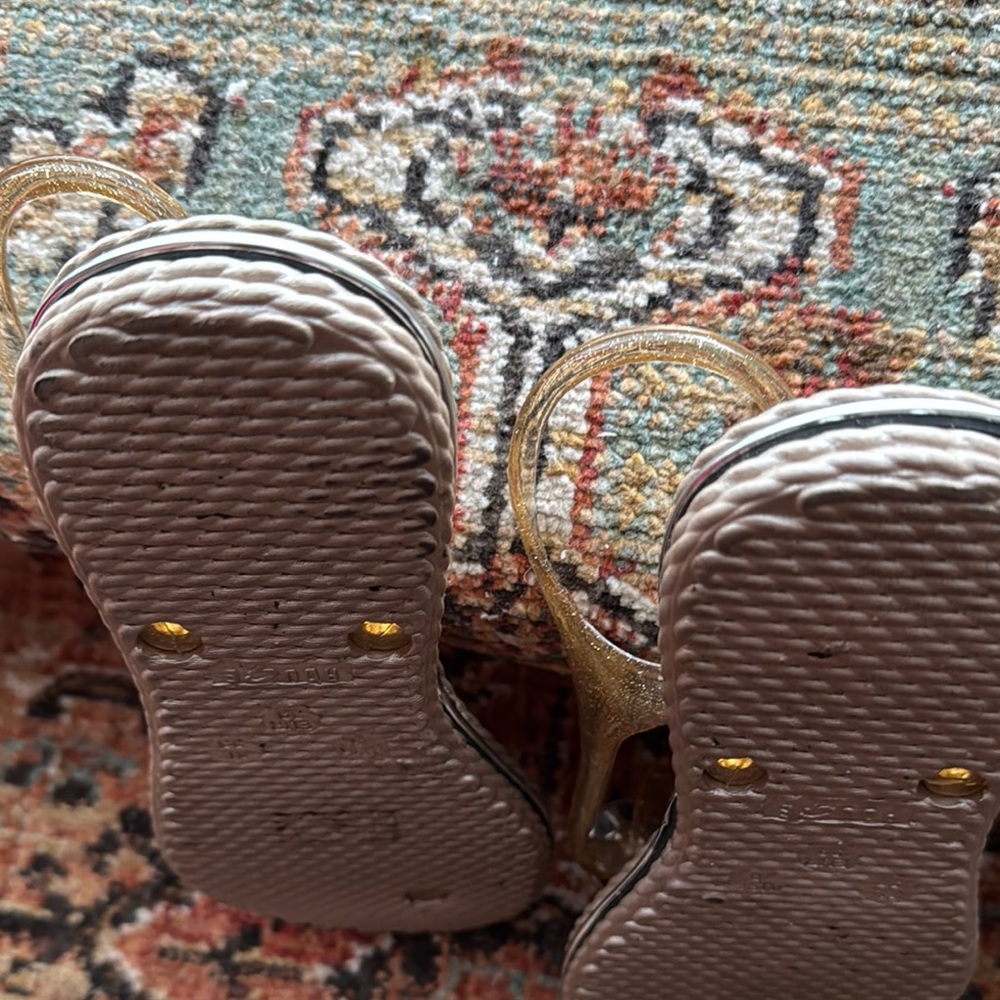 Rogue Gold Sandals with Textured Footbed - Picture 2 of 4